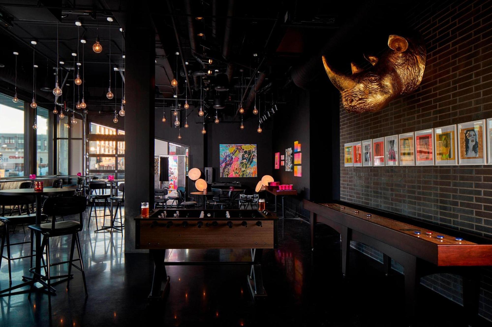 Moxy Minneapolis Uptown Екстер'єр фото