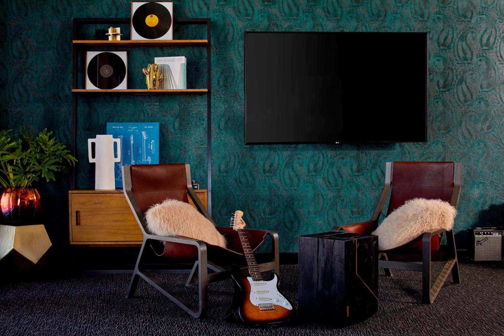 Moxy Minneapolis Uptown Екстер'єр фото